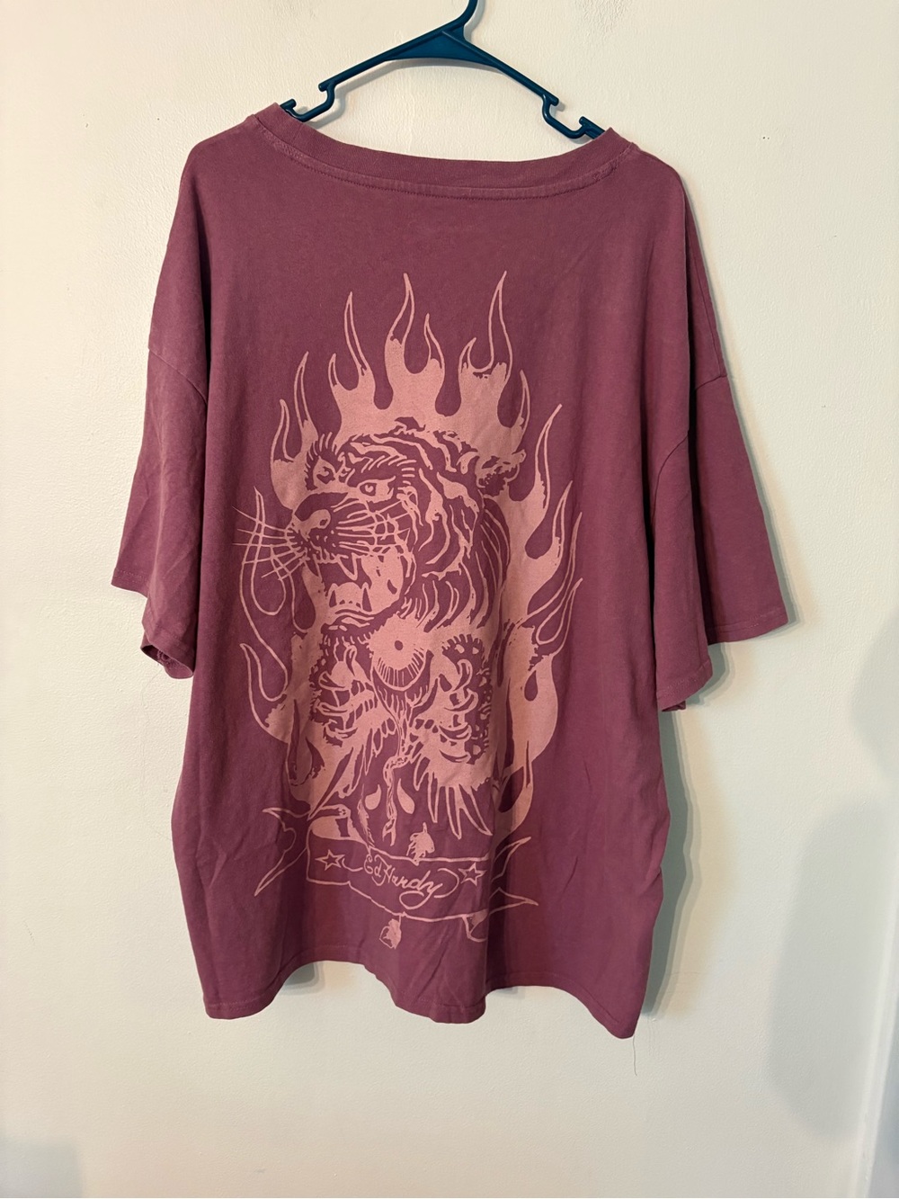 Ed Hardy Burgundy Graphic Short Sleeve Tee with Black Eagle Print - Picture 4 of 5